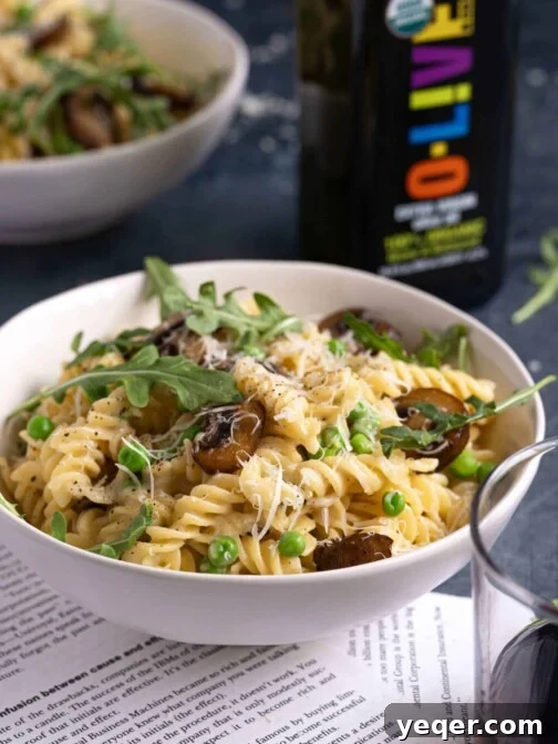 A bowl of creamy vegetarian mushroom pasta
