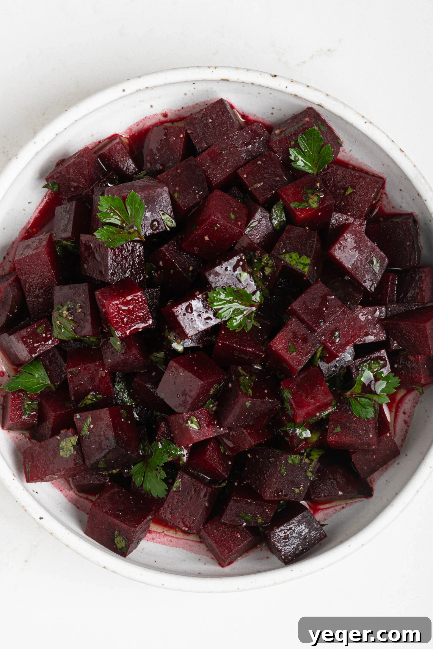 Chilled Moroccan Roasted Beet Salad 2 A beautifully presented bowl of vibrant Moroccan beet salad, ready to be enjoyed.