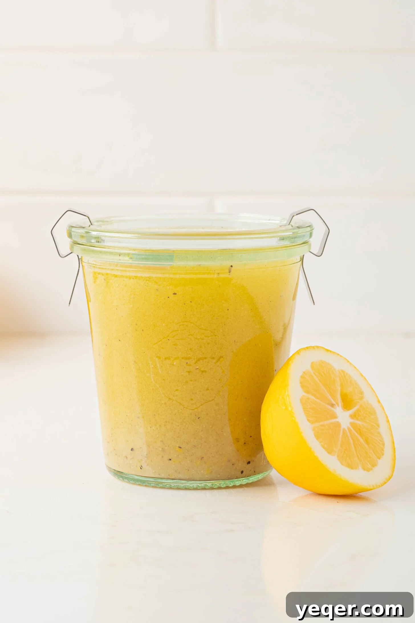 Speedy Gourmet Lemon Vinaigrette 8 lemon vinaigrette in a jar